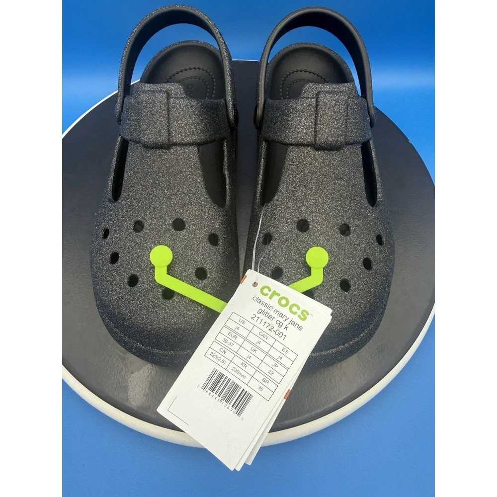 CROCS product details